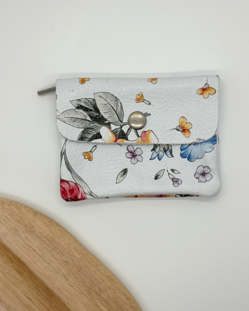 Wallet flowers