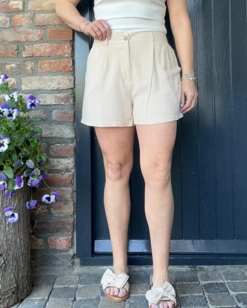 Linnen short