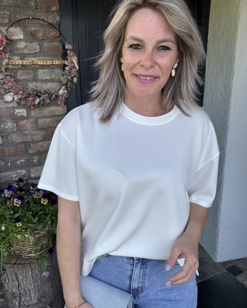 Spring tee wit