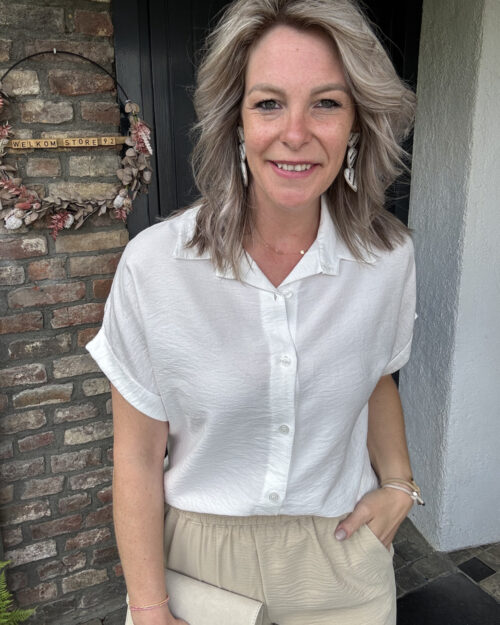 Basic summer blouse wit