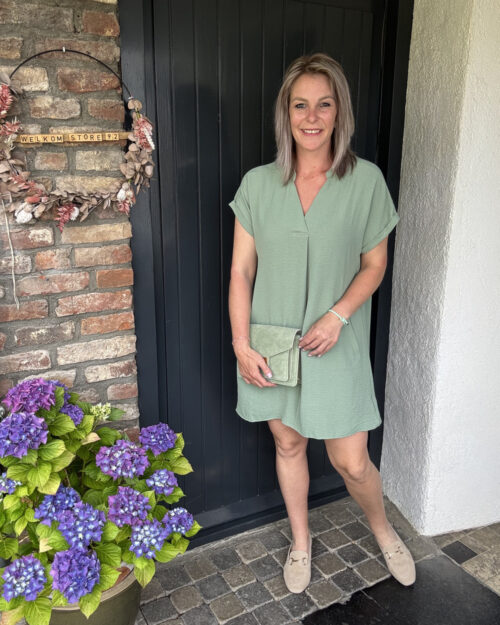 Short dress groen