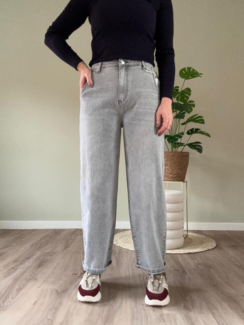 Baggy jeans grey