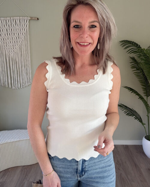 Top met schelp rand wit