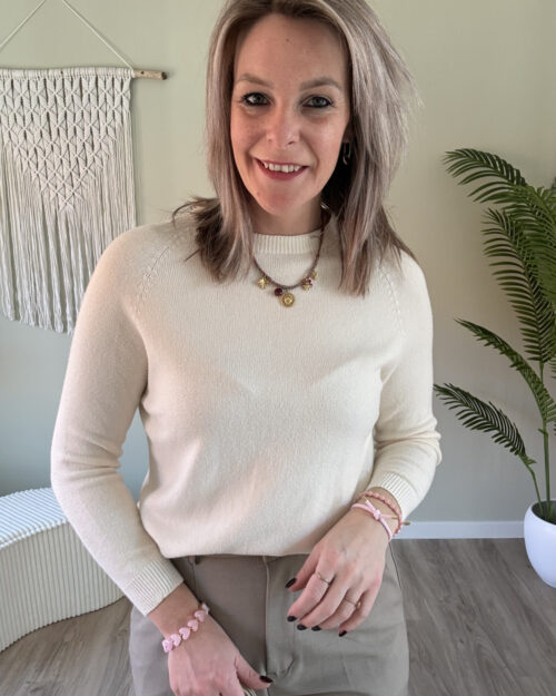 Zacht gebreide trui creme