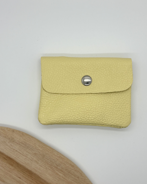 Wallet geel