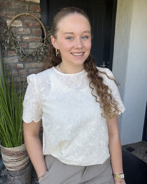 Broderie blouse beige