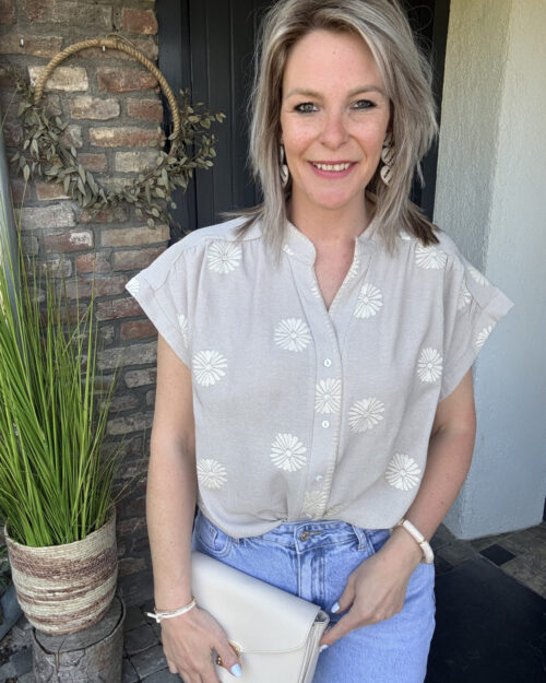 Blouse details taupe