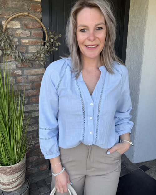 Mousseline blouse blauw