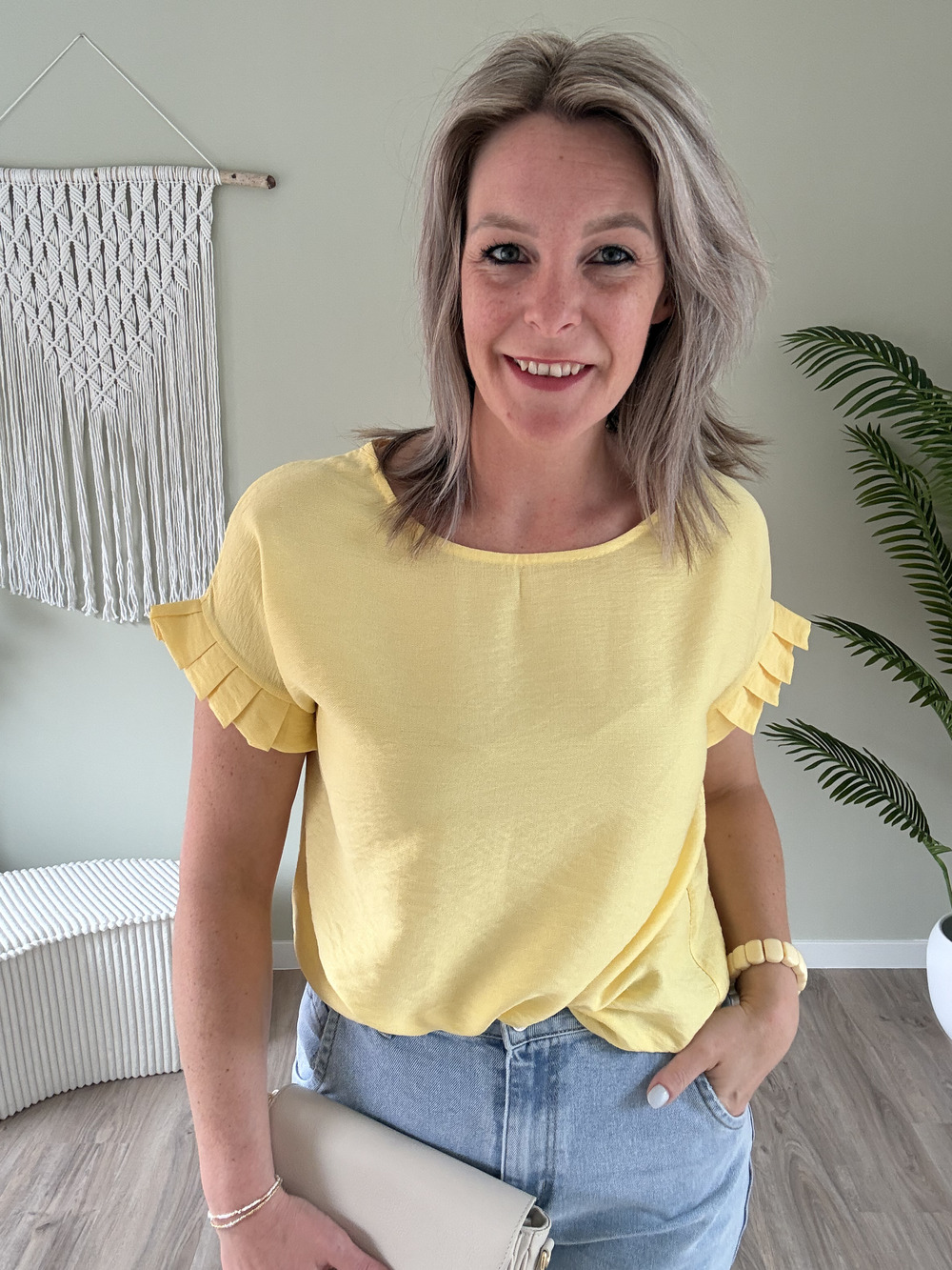 Ruffle top geel