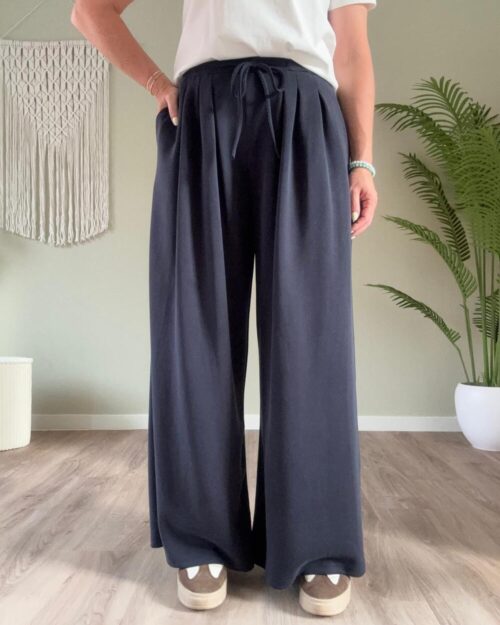 Loose-fit jogger navy