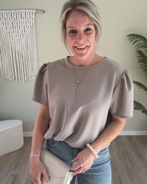 Top met pofmouw taupe