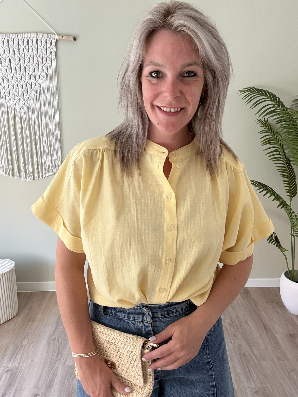 Summer blouse geel