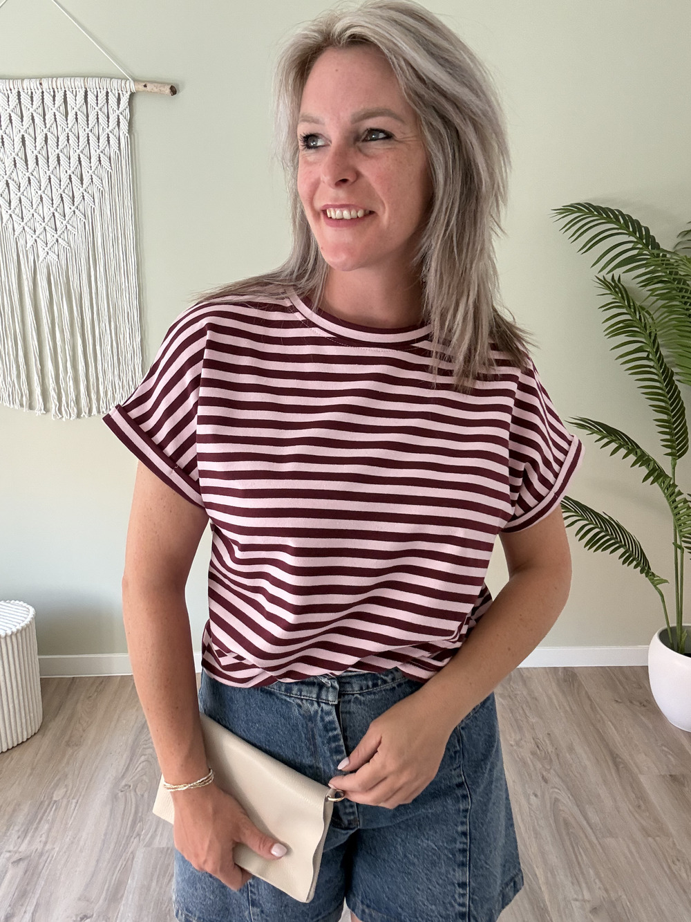 Tee gestreept roze-bordeaux