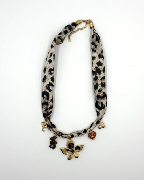 Sjaaltje met bedels leopard