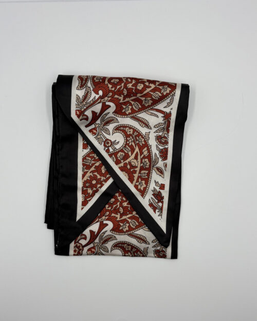 Sjaaltje zwart-bordeaux print