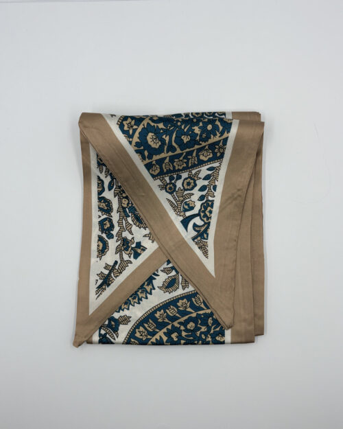 Sjaaltje beige-navy print
