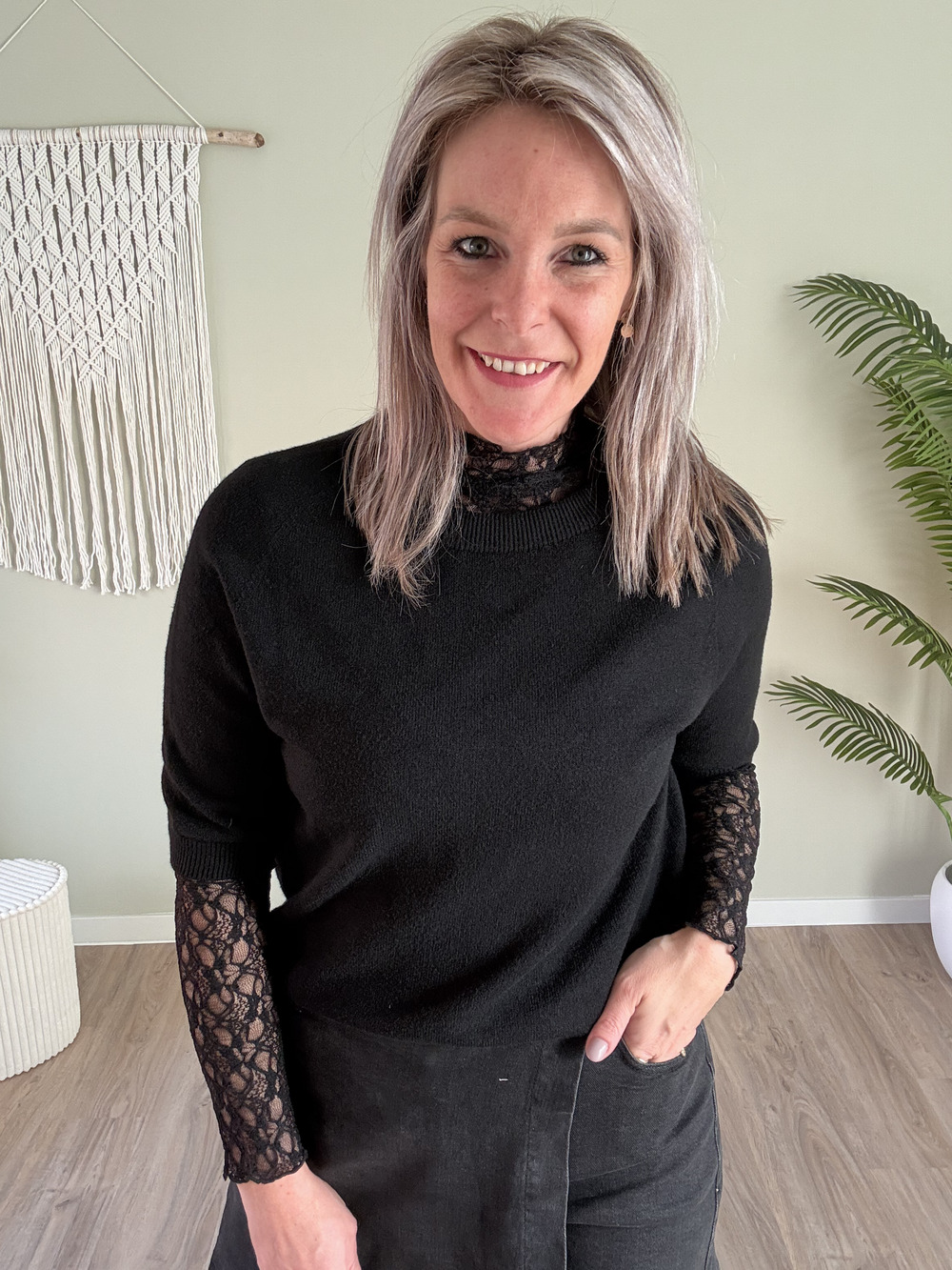 Sweater tee zwart